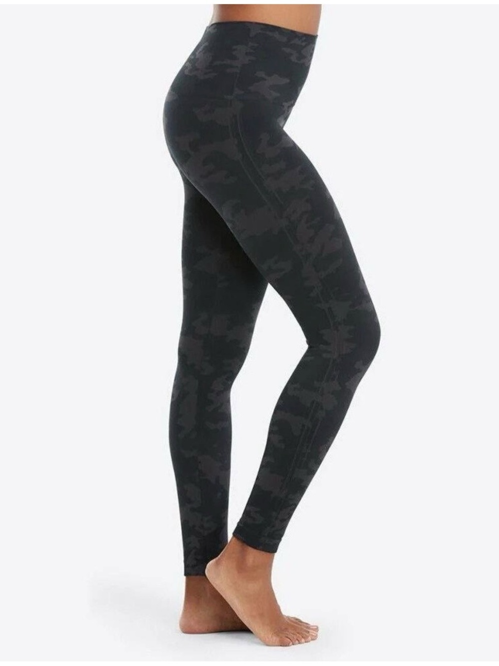 Spanx Look At Me Now Seamless Leggings Black Camo Size Medium
